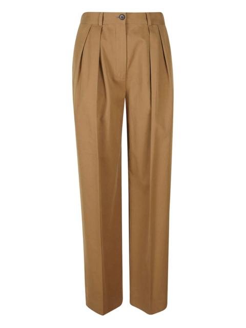 pleated trousers