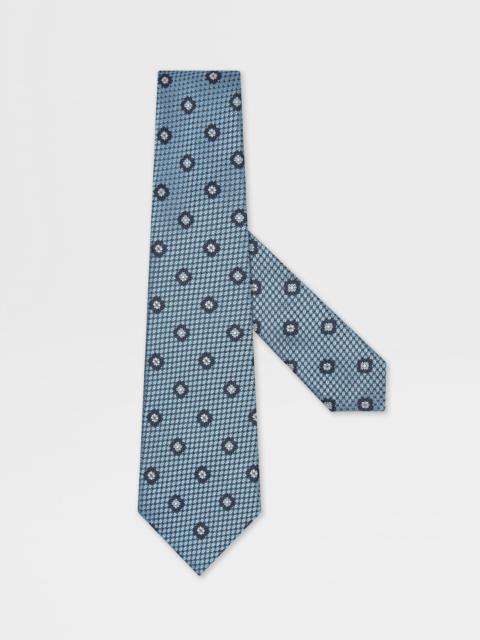 LIGHT BLUE SILK TIE