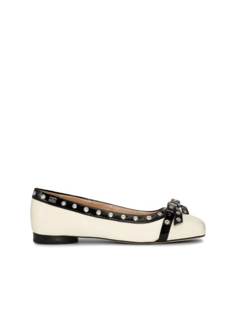 eyelet-embellishment bow-detail ballet flats