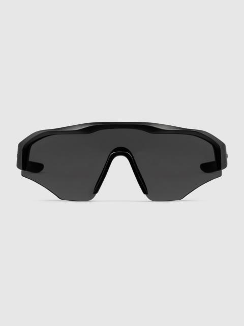 Mask-shaped sunglasses
