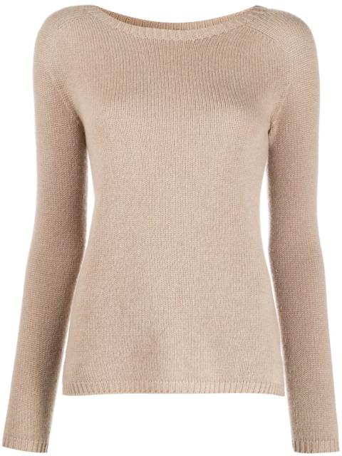 round neck knitted sweater