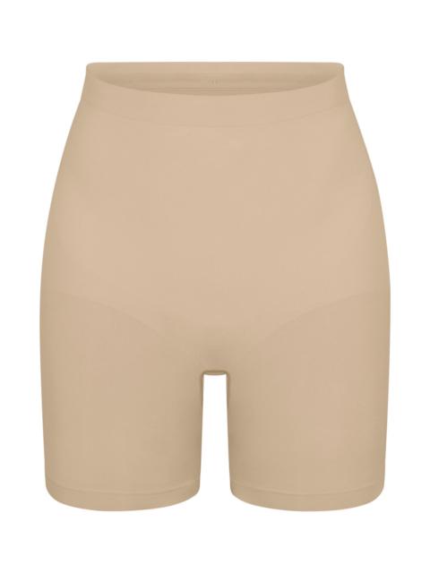 Skims Seamless Sculpt Mid-thigh Shorts