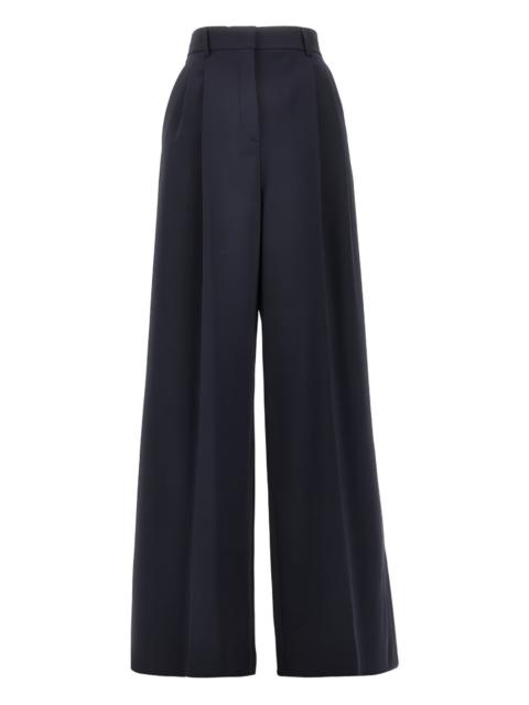 pleated trousers