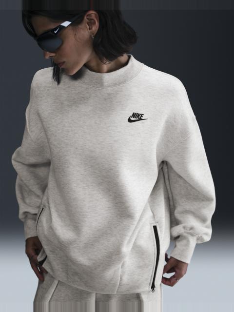 Nike Sportswear Tech Fleece Women's Oversized Crew-Neck Sweatshirt