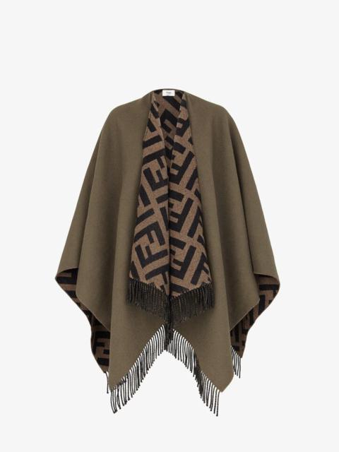 Green cashmere and wool poncho