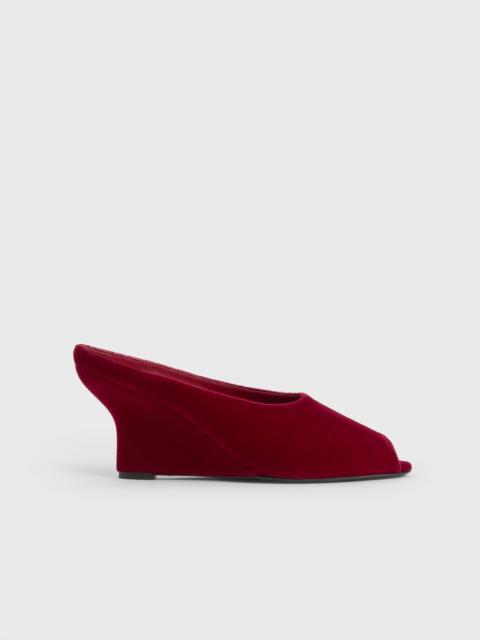 Peep-toe velvet wedge mules red