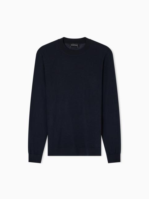 TRAVEL ESSENTIALS PLAIN-KNIT VIRGIN-WOOL JUMPER