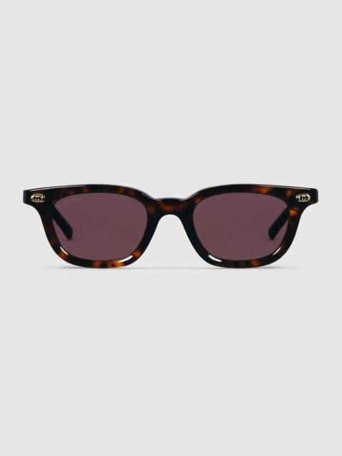 Oval frame sunglasses