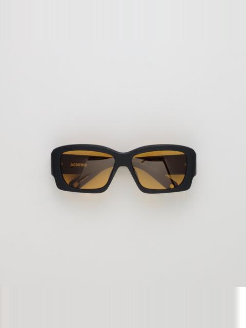 Croisiere Rectangular Sunglasses in Matt Black