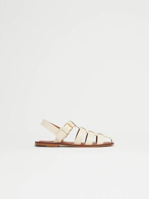 FISHERMAN SANDAL