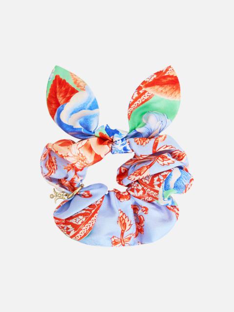 SCRUNCHIE WITH TIE AND CHARM