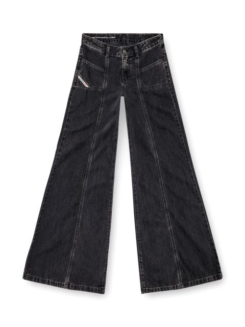 BOOTCUT AND FLARE JEANS D-AKII 068HN