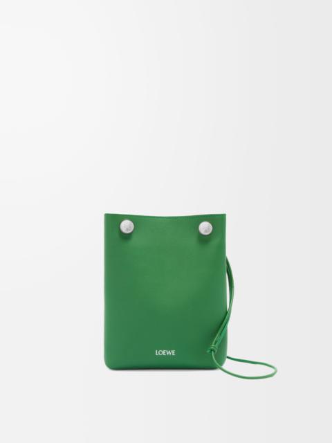 Pebble pouch in smooth calfskin