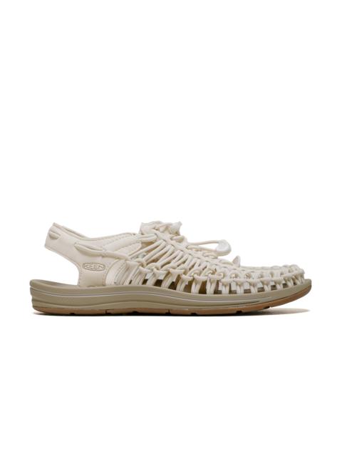 UNEEK White Cap/Cornstalk