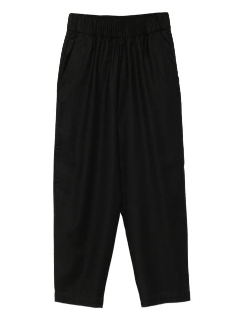 elastic-waist trousers