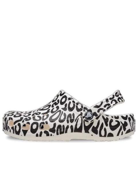 Crocs Classic Warped Logo Clogs 'White Black' 210805-100