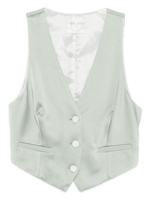 button-fastening pocket waistcoat