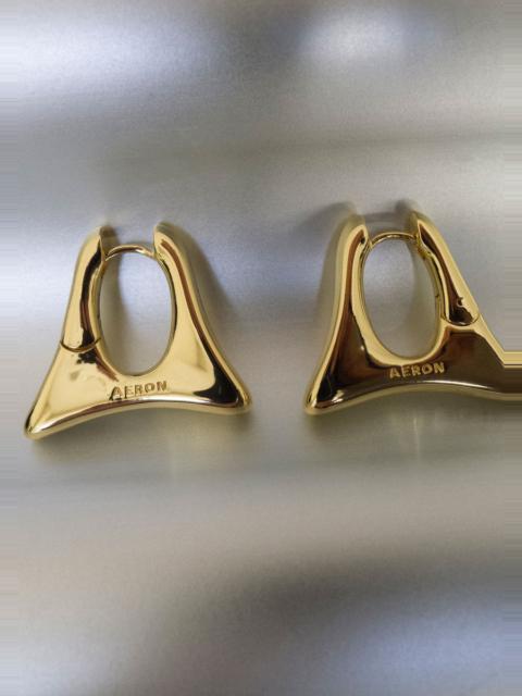 SUSAN
Large earring – gold