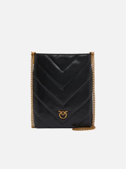 SMALL FLAT SHOULDER POUCH IN CHEVRON-PATTERNED LEATHER