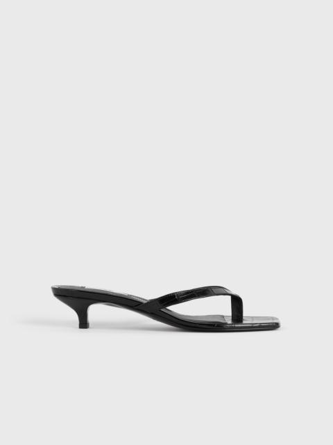 Croco-embossed heeled flip flops black