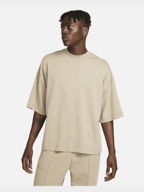 Nike Sportswear Tech Fleece Reimagined Men's Oversized Short-Sleeve Sweatshirt