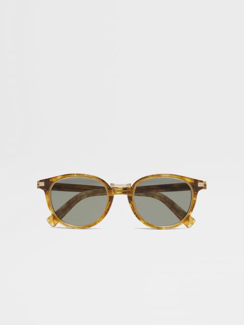 TRANSPARENT LIGHT BROWN ACETATE AND TITANIUM SUNGLASSES