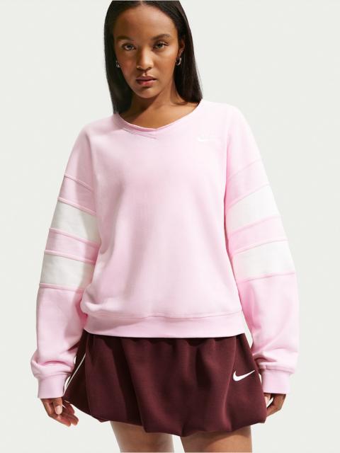 Nike Sportswear Club Fleece Women's Oversized V-Neck Sweatshirt
