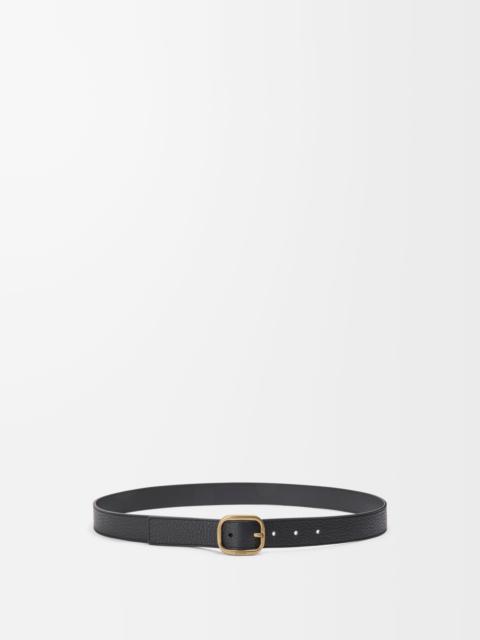 Rounded soft belt in supple grained calfskin