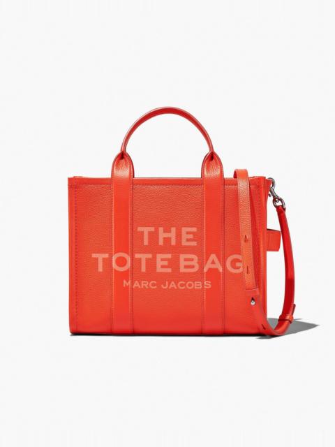THE LEATHER MEDIUM TOTE BAG
