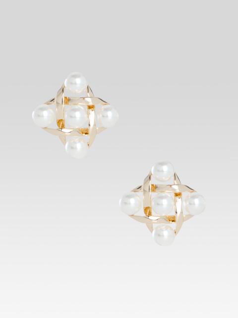 HARLOW PEARL EARRING