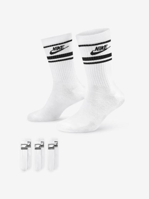 Nike Sportswear Dri-FIT Everyday Essential Crew Socks (3 Pairs)