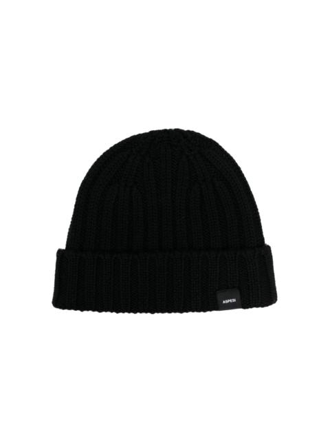 logo-patch ribbed beanie