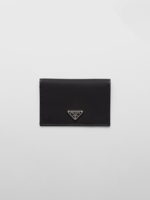 Re-Nylon passport holder