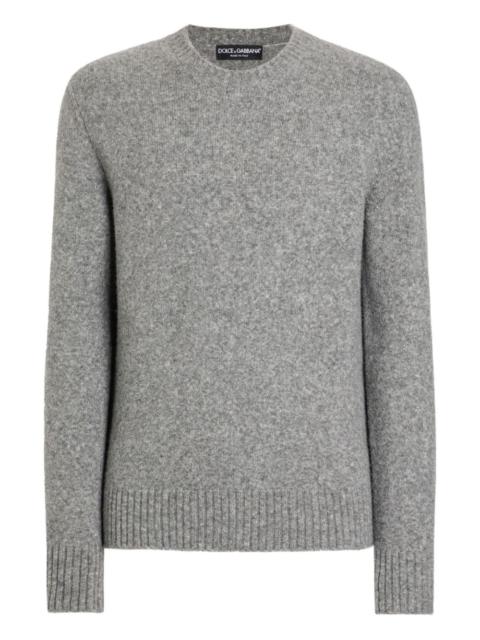 crew-neck long-sleeve sweater