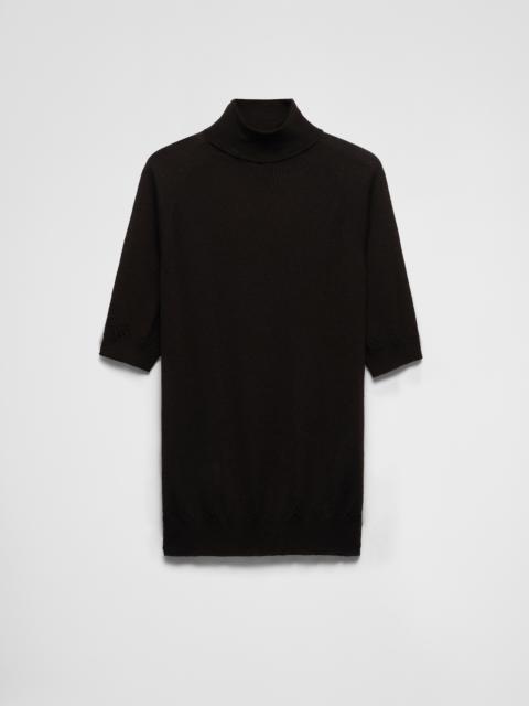 Cashmere and silk turtleneck