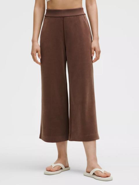 Softstreme High-Rise Wide-Leg Cropped Pant