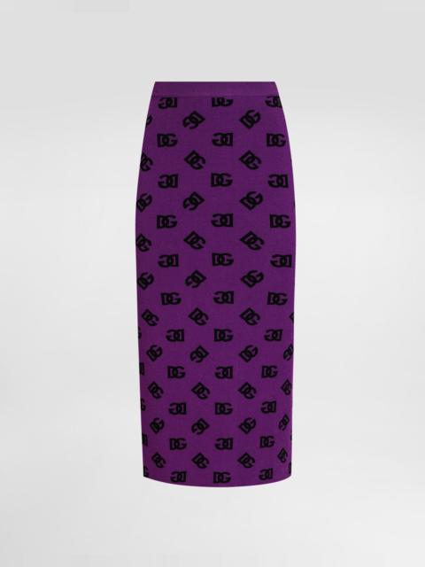 Jacquard skirt with slit
