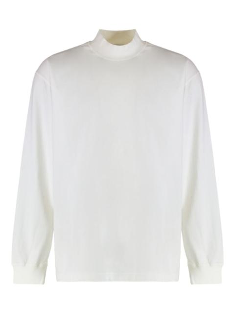 long sleeve T-shirt