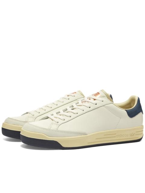 Adidas Rod Laver Cracked