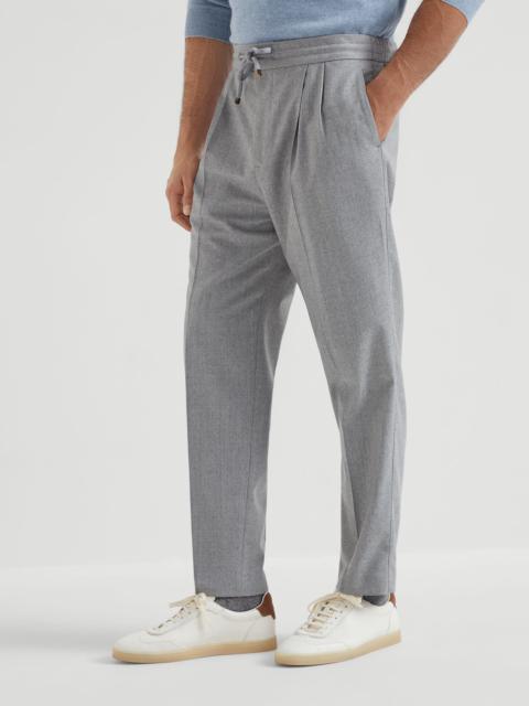 Virgin wool flannel leisure fit trousers with drawstring and double pleats