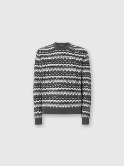 Crew Neck Sweater with Zigzag Pattern