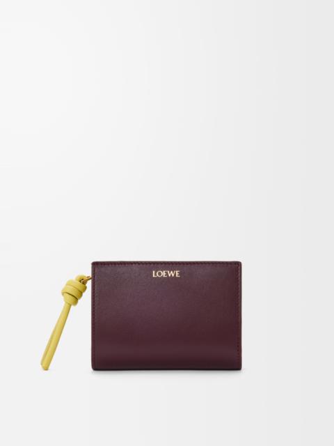 Knot compact wallet in shiny nappa calfskin