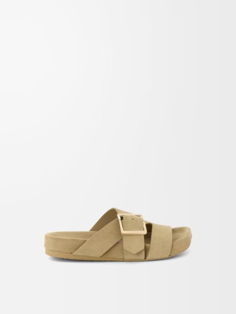 Ease Buckle slide in suede