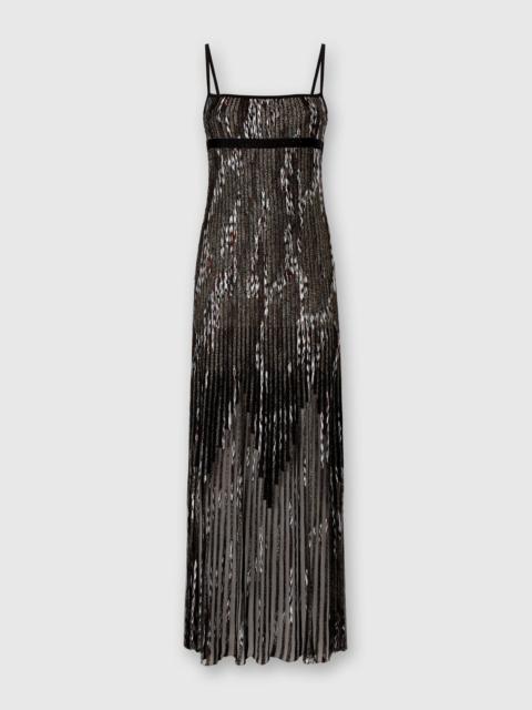 Long Dress with Pleated Zigzag Pattern