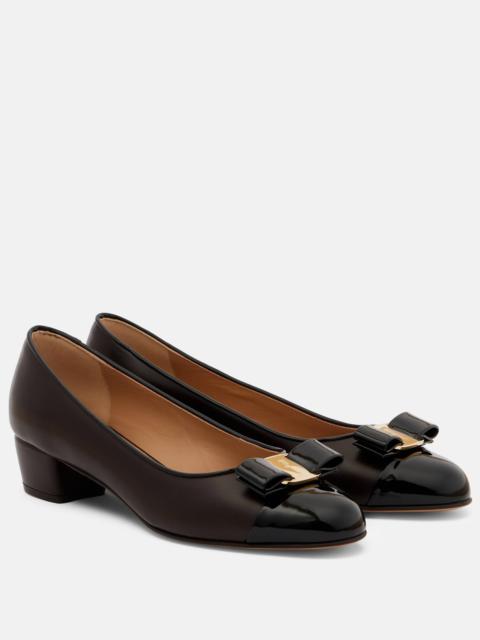 Vara leather pumps