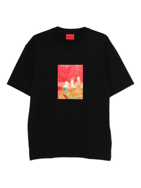 graphic-print T-shirt