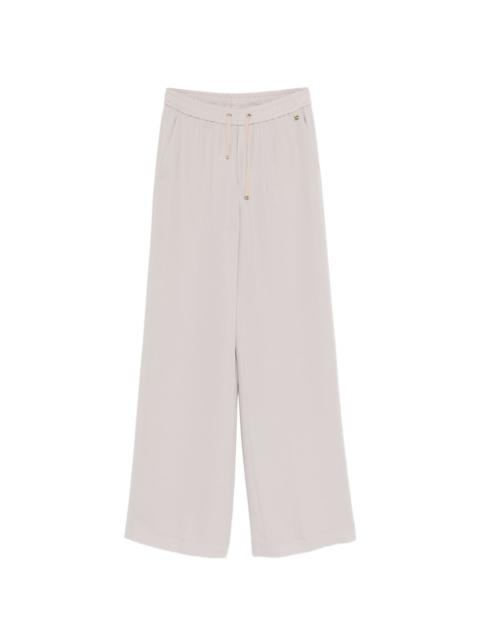 drawstring-fastening trousers
