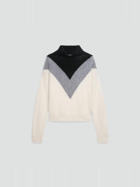 Chevron Turtleneck Sweater in Airy Cashmere