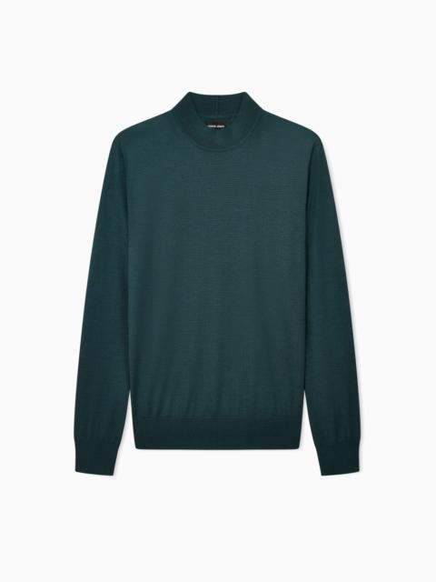 CASHMERE AND SILK TURTLENECK SWEATER