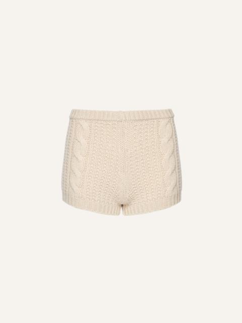 Cable-knit cashmere shorts in ivory